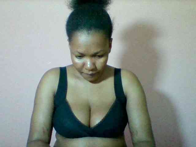 Sexyapple2002 webcam