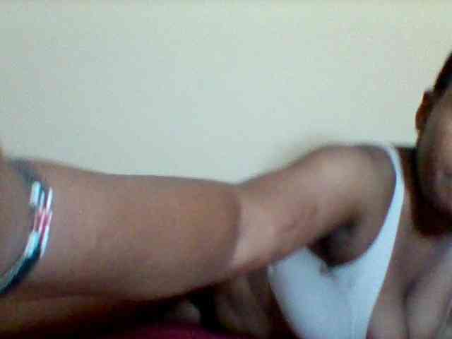 Sexyapple2002 webcam