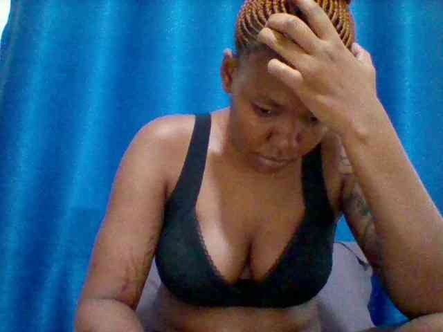 Sexyapple2002 webcam