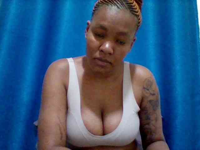 Sexyapple2002 webcam