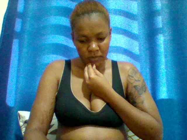 Sexyapple2002 webcam