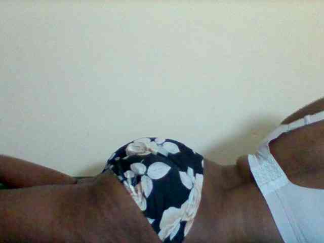 Sexyapple2002 Live Webcam on BongaCams