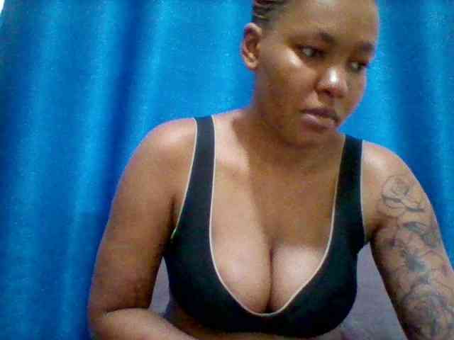 Sexyapple2002 webcam