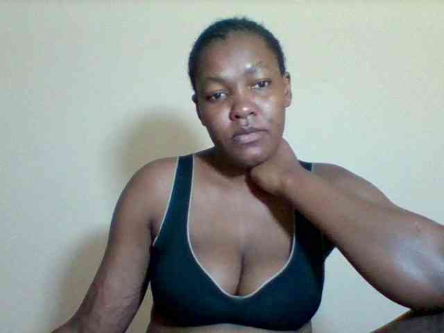 Sexyapple2002 webcam