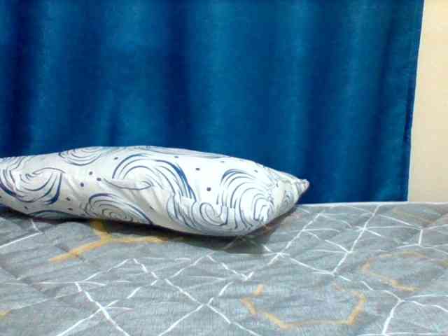 Sexyapple2002 webcam