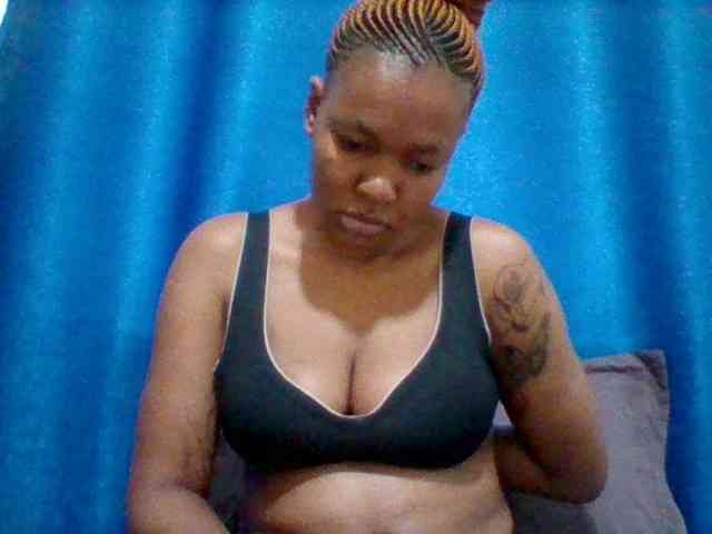 Sexyapple2002 webcam