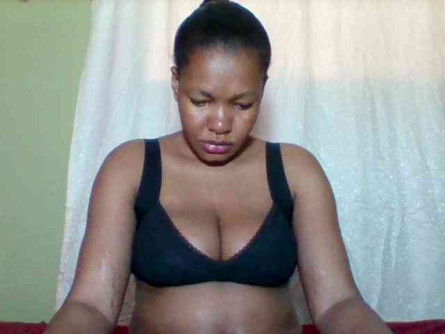 Sexyapple2002 webcam
