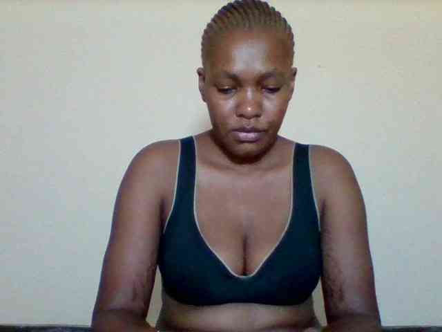 Sexyapple2002 webcam