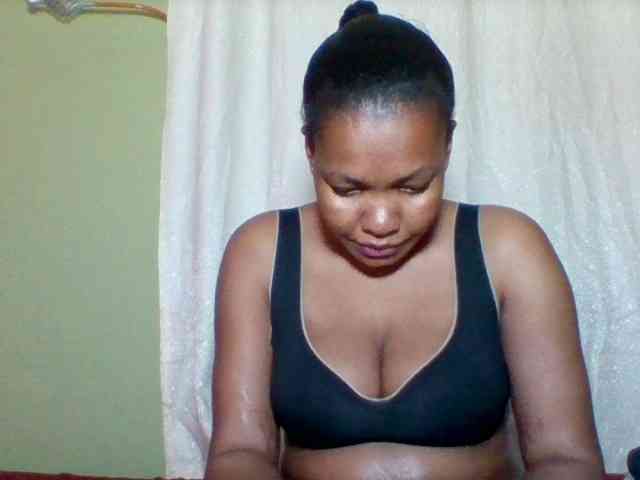 Sexyapple2002 webcam