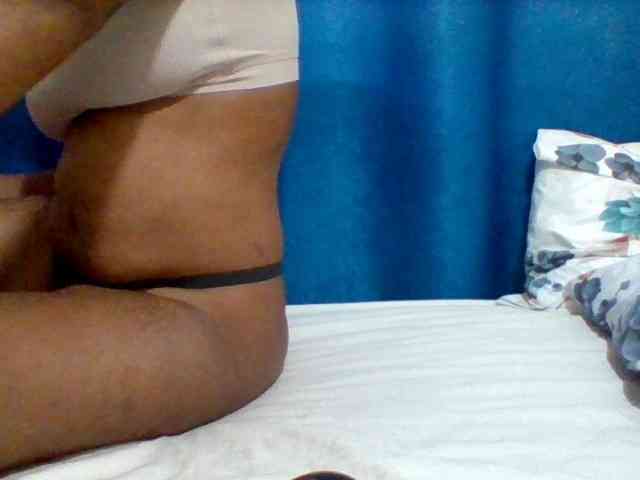 Sexyapple2002 webcam