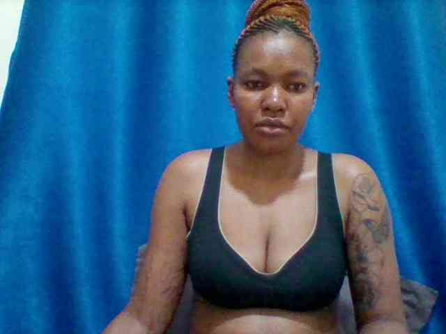 Sexyapple2002 webcam