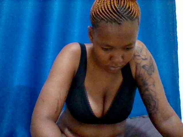 Sexyapple2002 webcam