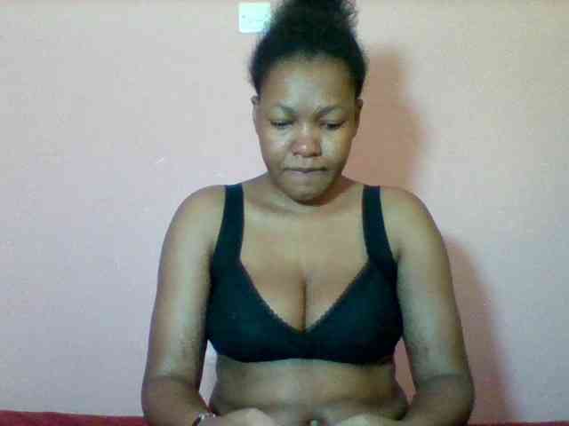 Sexyapple2002 webcam