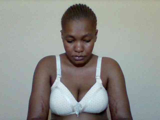 Sexyapple2002 webcam