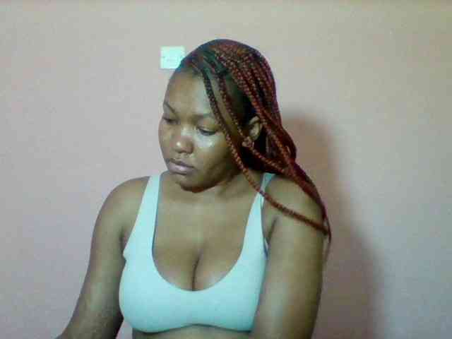 Sexyapple2002 webcam