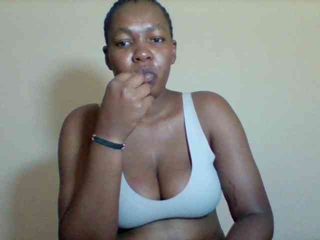 Sexyapple2002 webcam