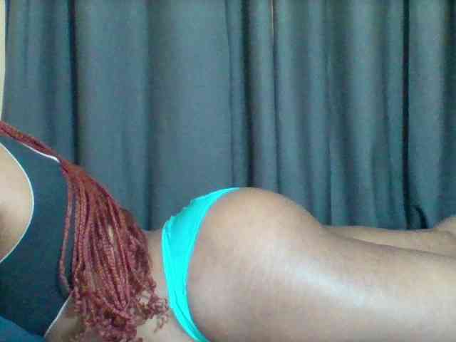 Sexyapple2002 webcam