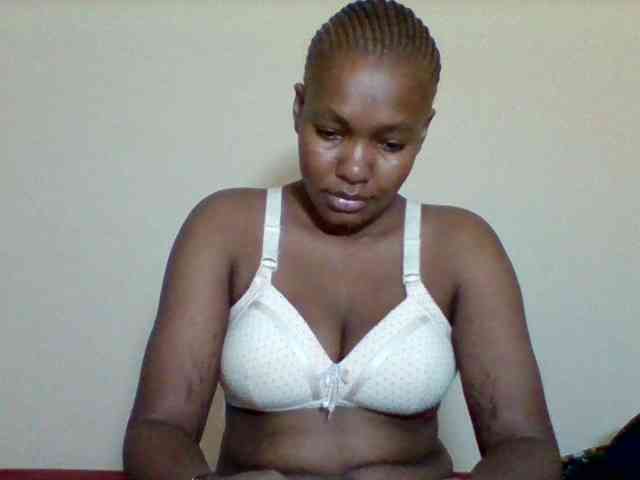 Sexyapple2002 webcam