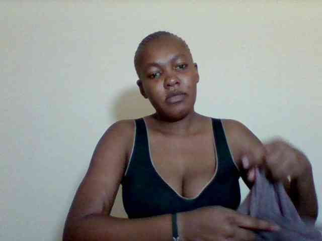 Sexyapple2002 webcam