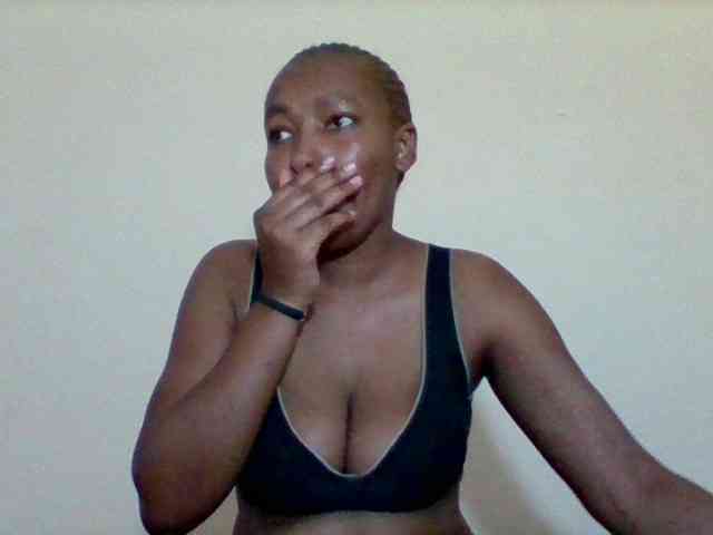 Sexyapple2002 webcam