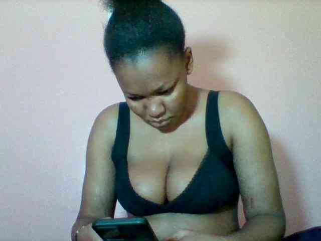 Sexyapple2002 webcam