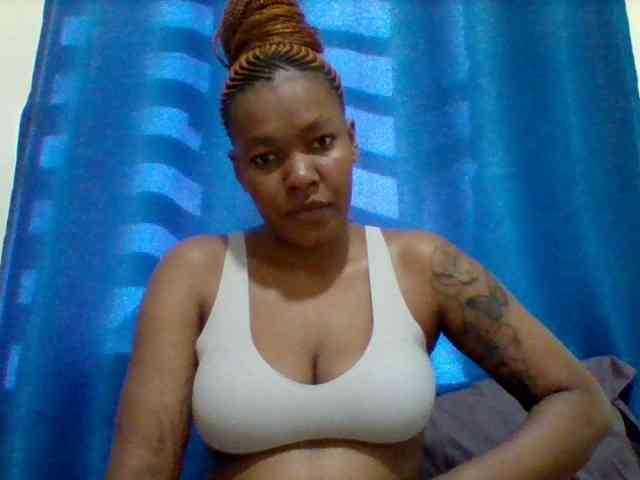 Sexyapple2002 webcam