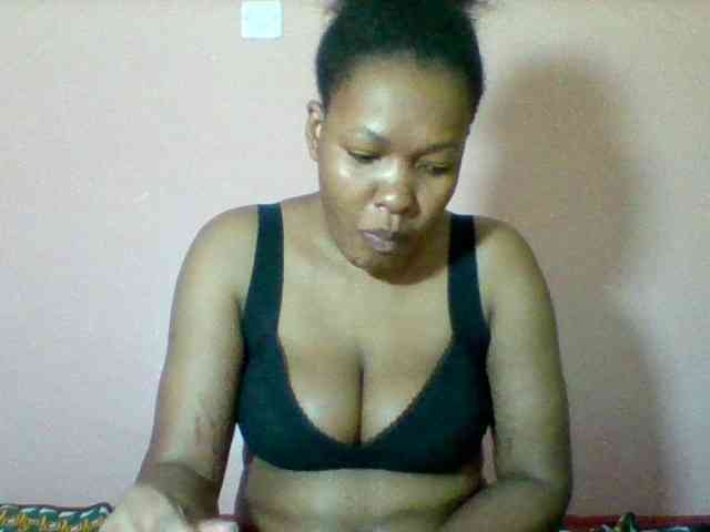 Sexyapple2002 webcam