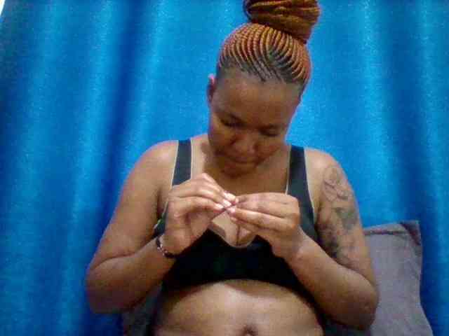 Sexyapple2002 webcam