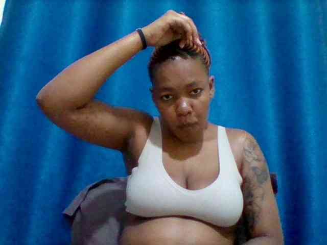 Sexyapple2002 webcam