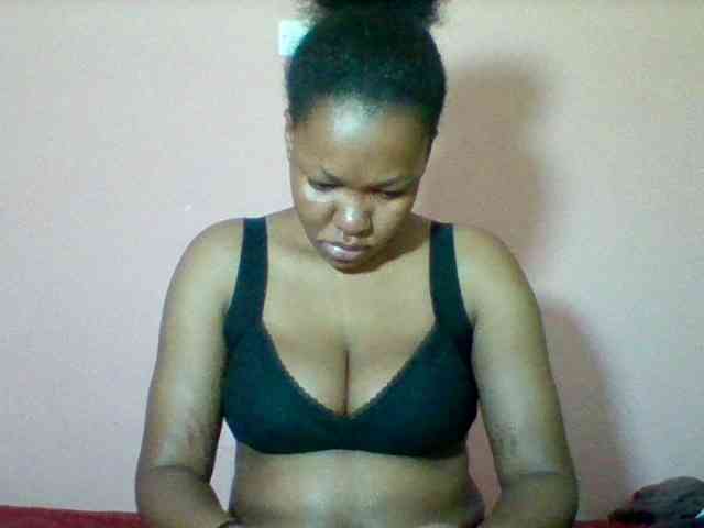 Sexyapple2002 webcam