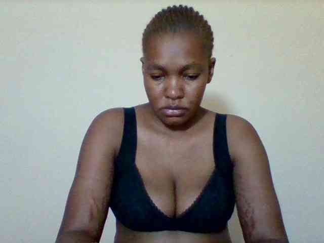 Sexyapple2002 webcam