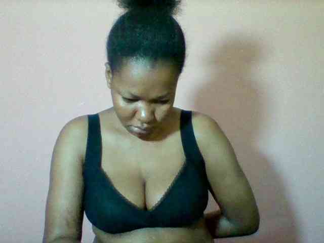 Sexyapple2002 webcam