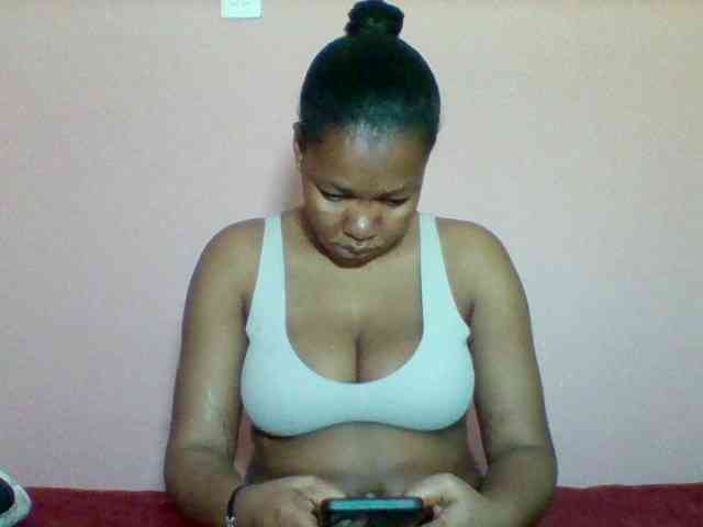 Sexyapple2002 webcam