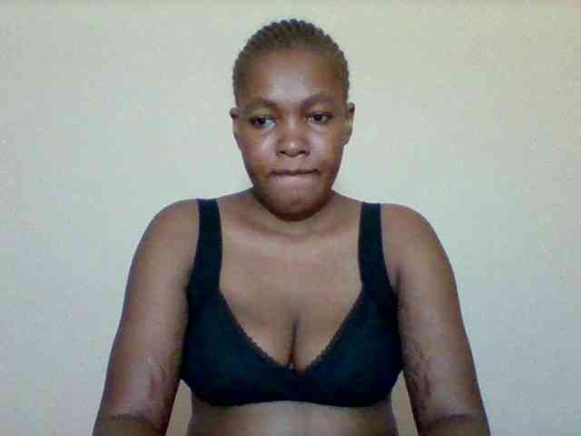 Sexyapple2002 webcam