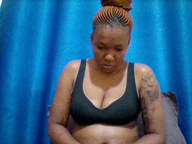 Sexyapple2002 webcam