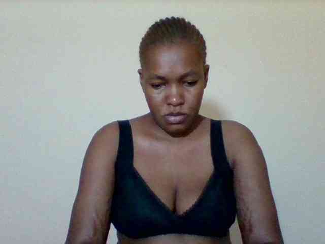 Sexyapple2002 webcam