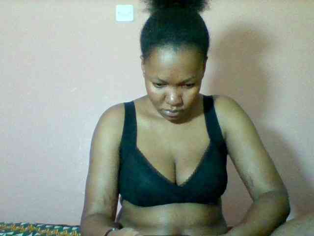 Sexyapple2002 webcam