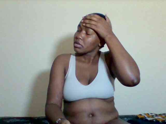 Sexyapple2002 webcam