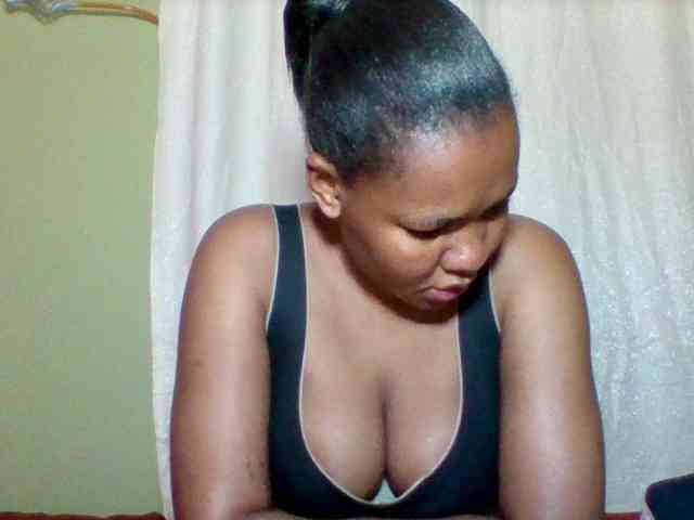 Sexyapple2002 webcam
