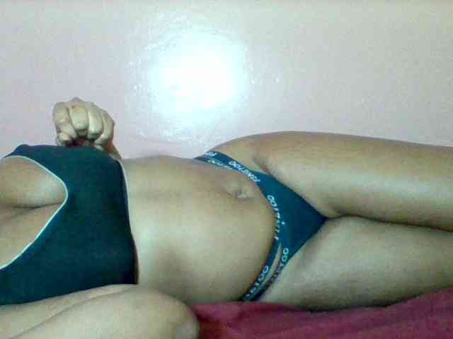 Sexyapple2002 webcam