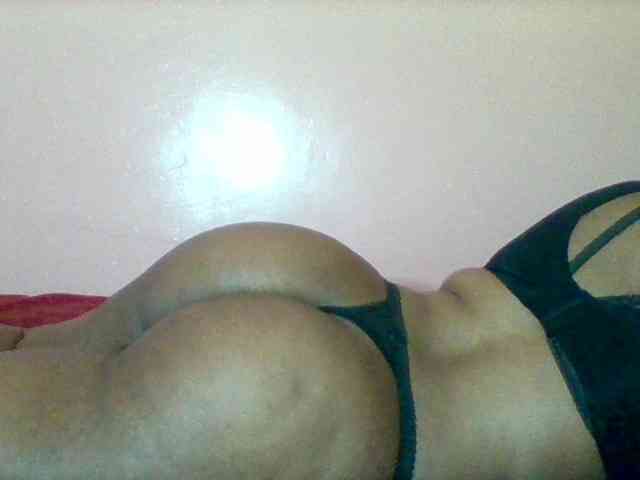 Sexyapple2002 webcam