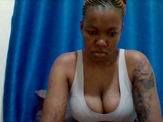 Sexyapple2002 webcam