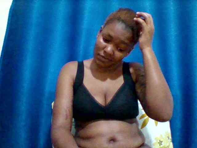 Sexyapple2002 webcam