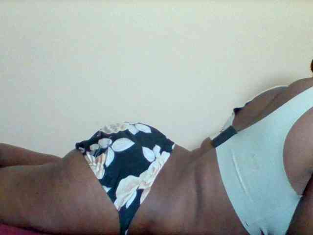 Sexyapple2002 webcam