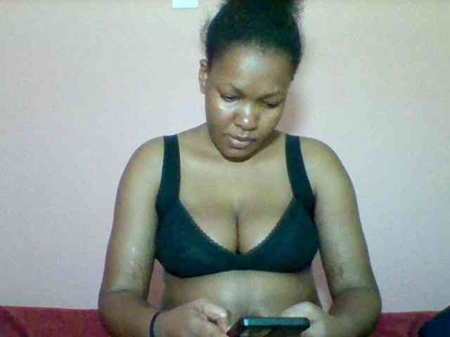 Sexyapple2002 webcam