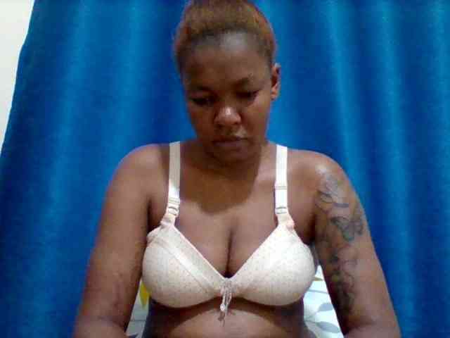 Sexyapple2002 webcam