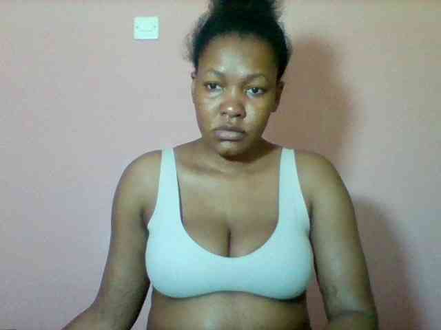 Sexyapple2002 webcam