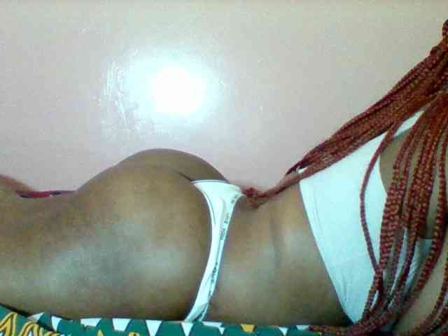 Sexyapple2002 webcam