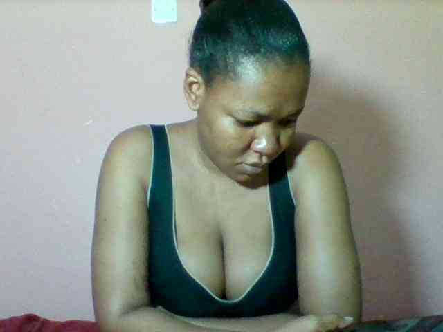 Sexyapple2002 webcam