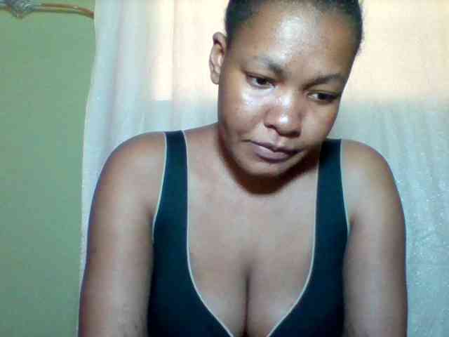 Sexyapple2002 webcam
